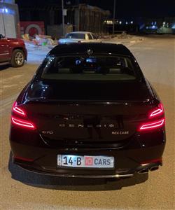 جنسس G70